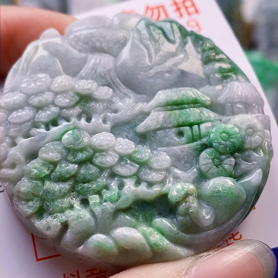 吊坠(不含链)未镶嵌翡翠