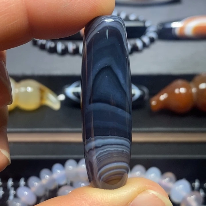 玛瑙/玉髓未镶嵌挂件