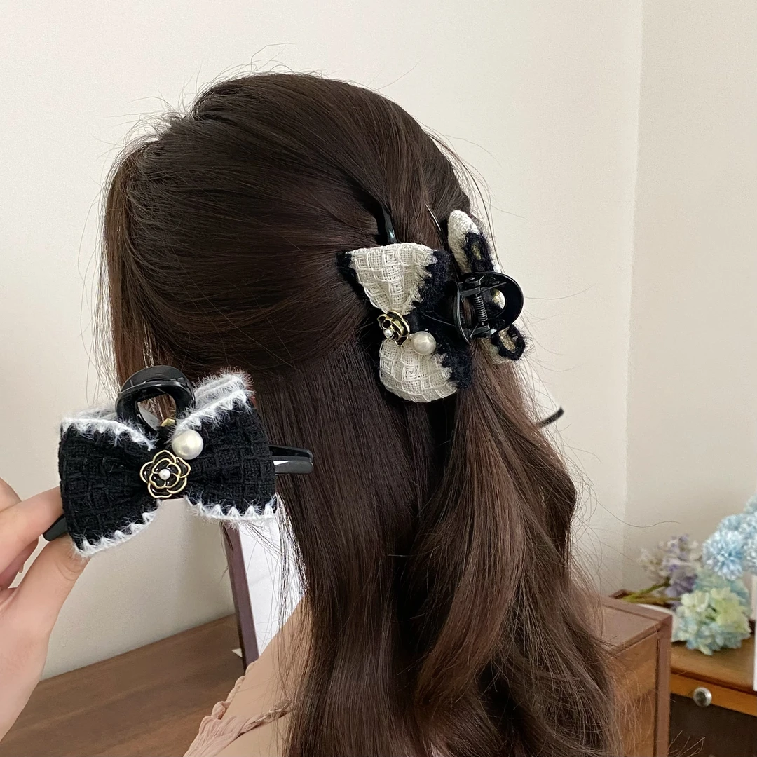2025新款网红高级感精致气质百搭小香风鲨鱼夹发夹发饰