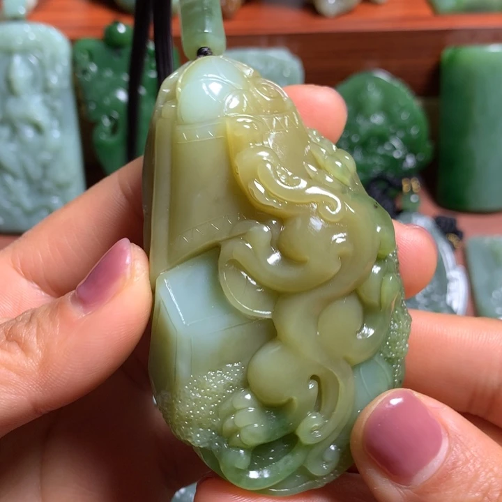 和田玉未镶嵌挂件