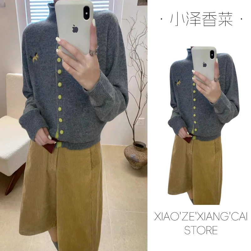 灰色立领小马刺绣打底毛衣外套女秋冬加厚慵懒风高领内搭针织开衫