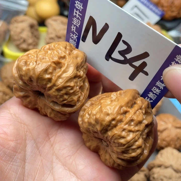 文玩核桃把件蛙蛙41尺