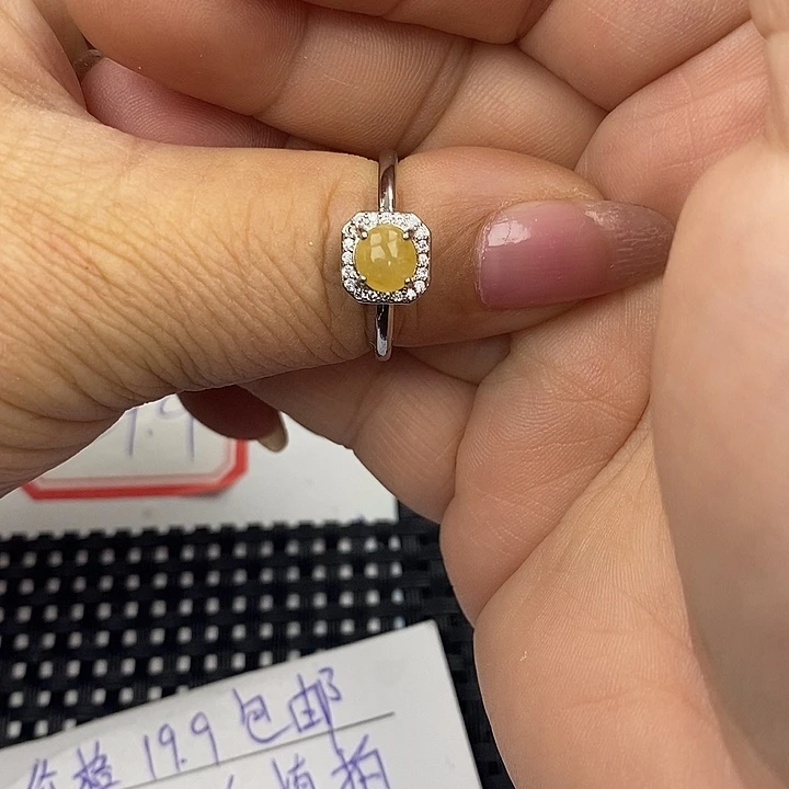 未镶嵌戒指翡翠桃****᭡缅甸