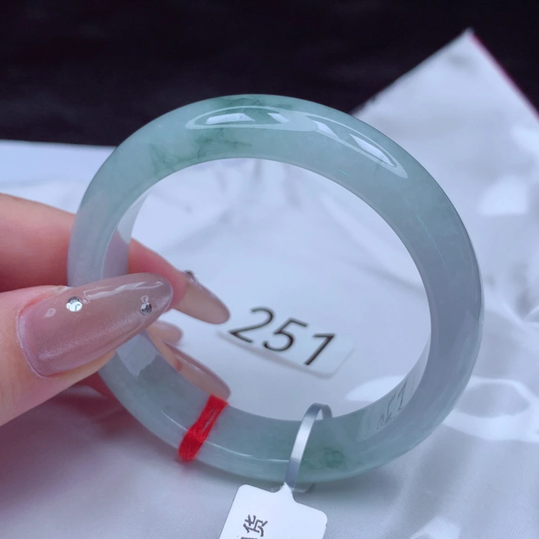 翡翠未镶嵌手镯手镯52