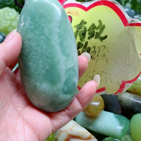 蛇纹石玉未镶嵌手把件
