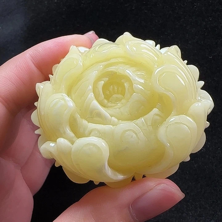 未镶嵌蜜蜡珠宝奇石