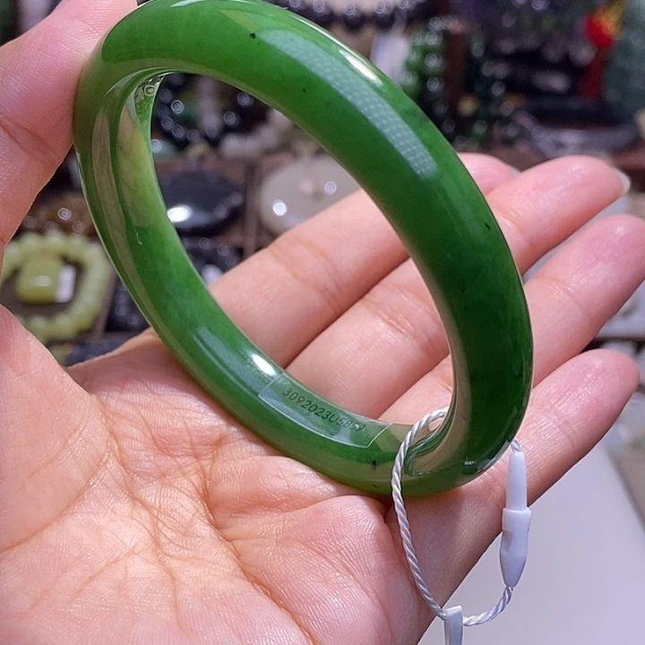 和田玉未镶嵌颈饰毕业级老坑料七号矿碧玉手镯59