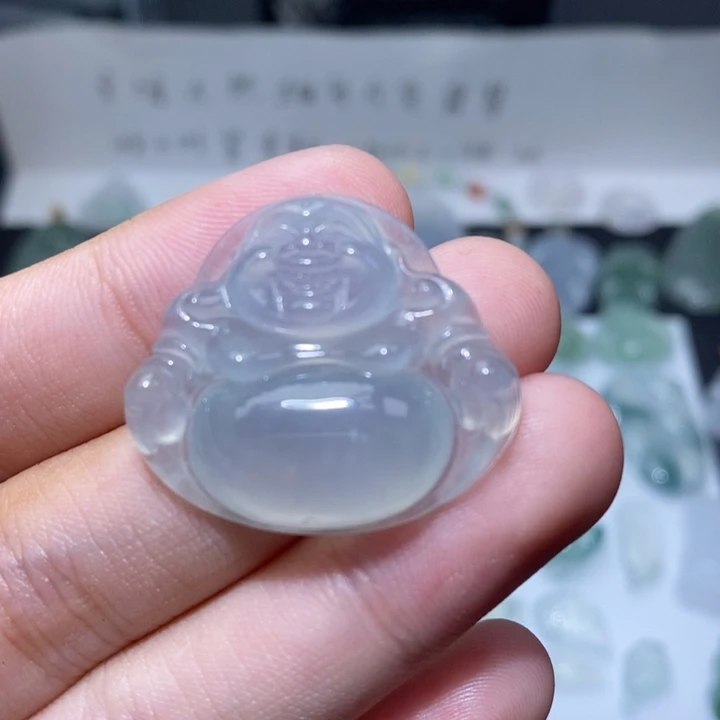 翡翠未镶嵌颈饰冰佛公
