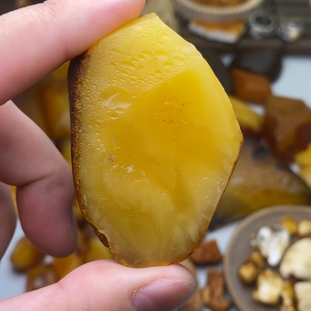 定制琥珀天然蜜蜡