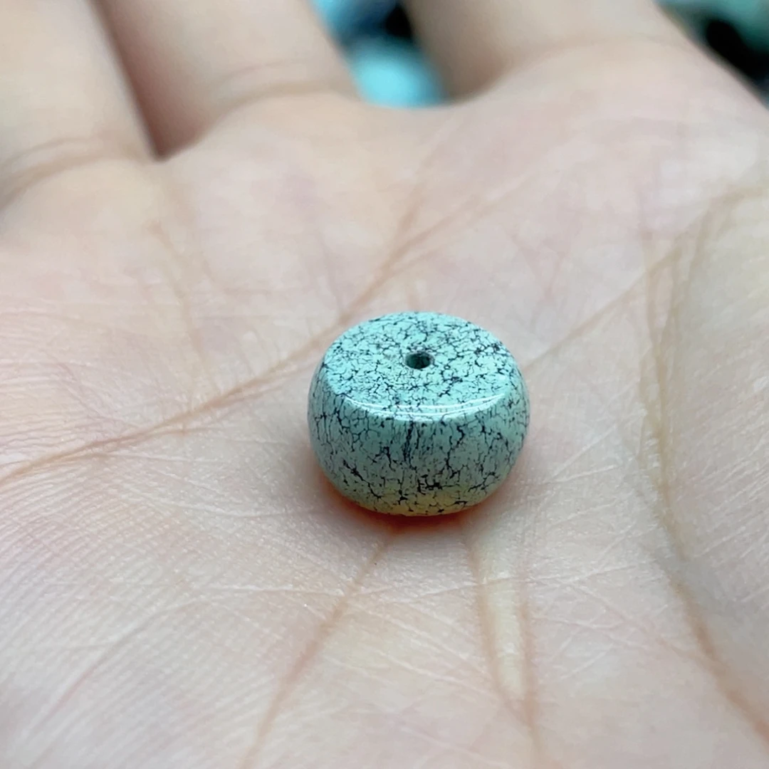 未镶嵌南红玛瑙珠宝奇石
