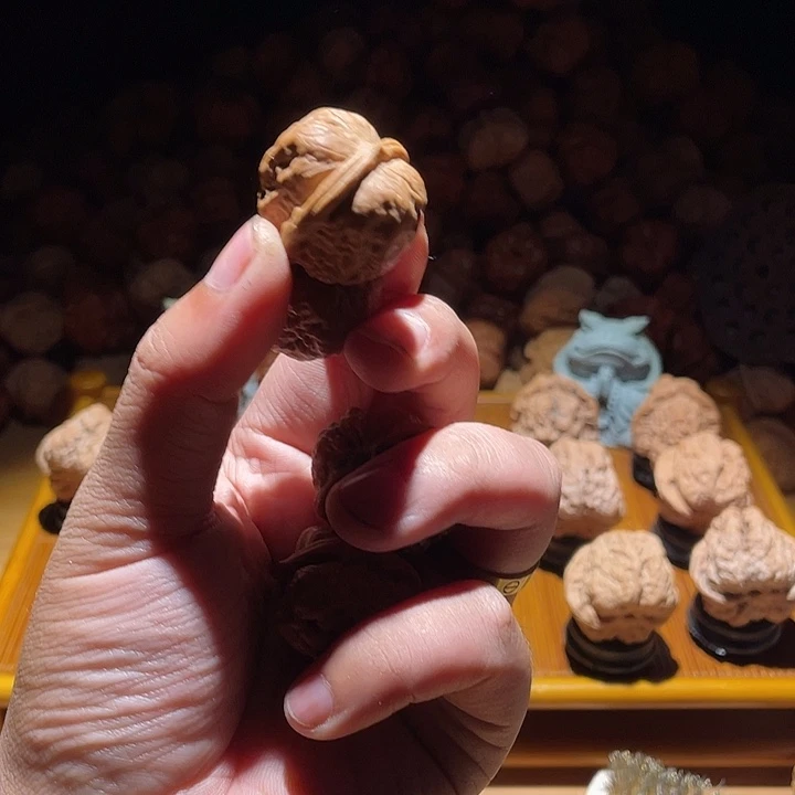 玻***了吊坠文玩核桃11111111