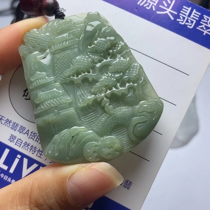 翡翠未镶嵌颈饰翡翠