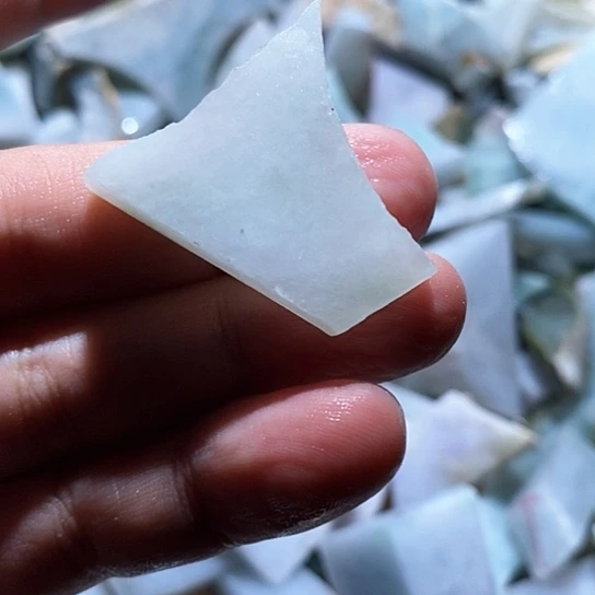 散珠翡翠边角料136