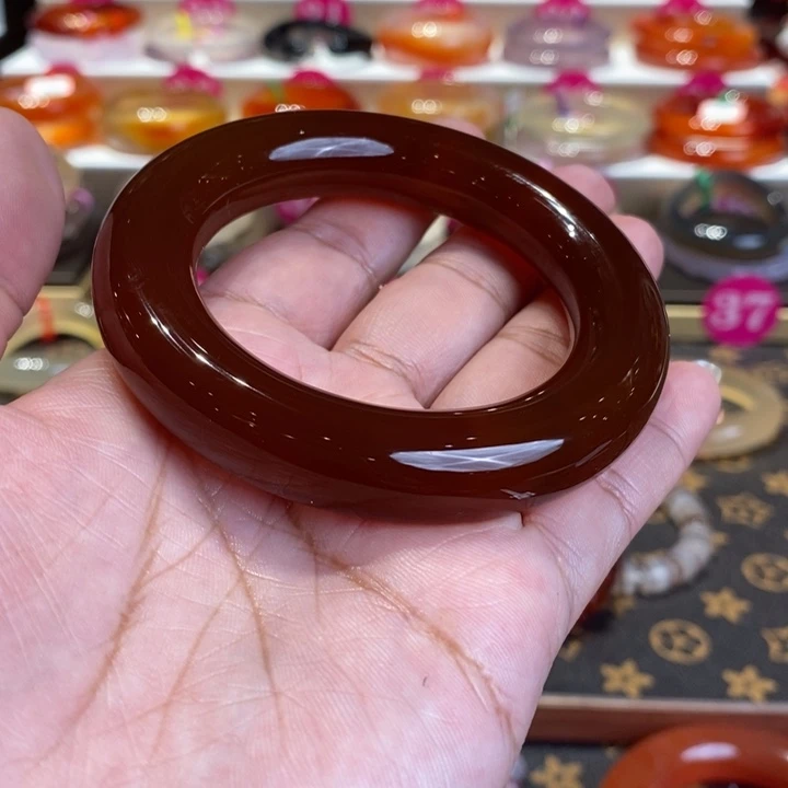 玛瑙/玉髓手镯未镶嵌?****?