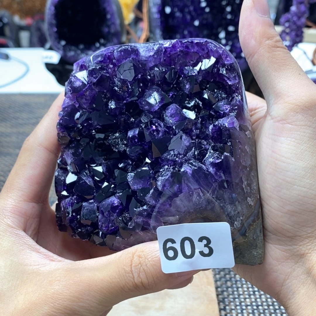 大型摆件（非配饰）紫晶未镶嵌