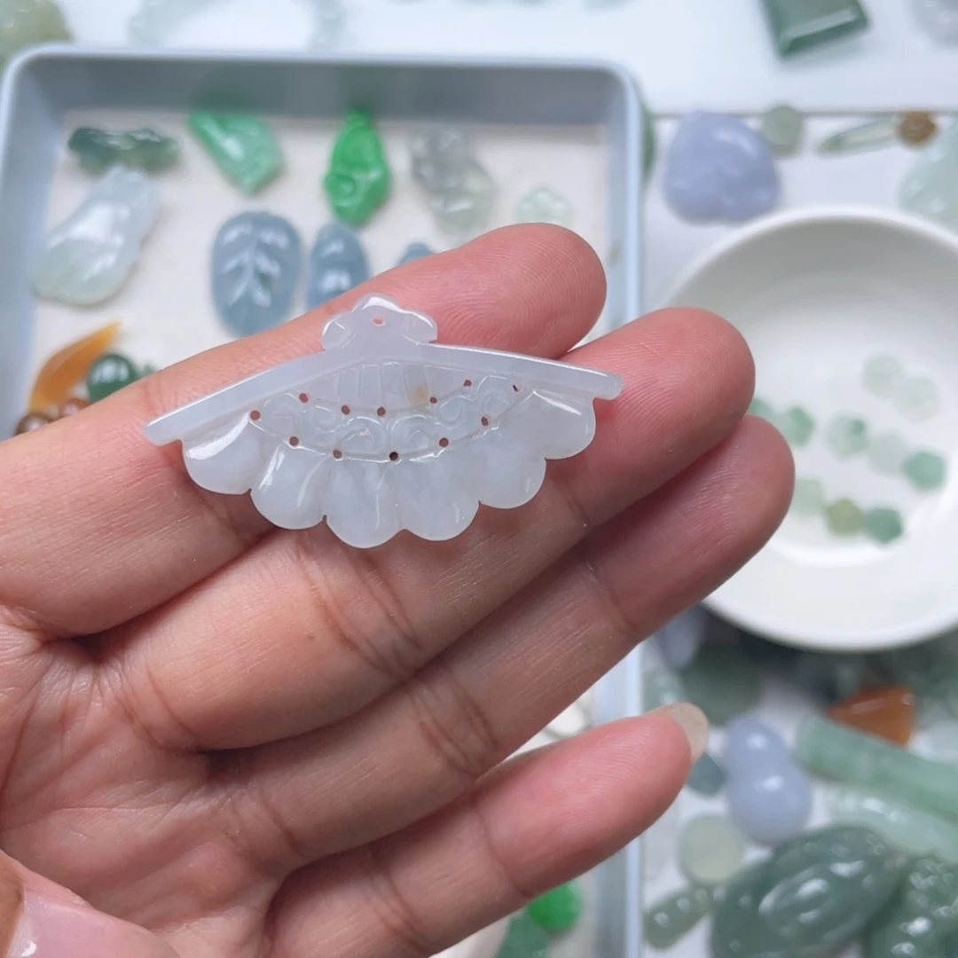 散珠翡翠67789877655