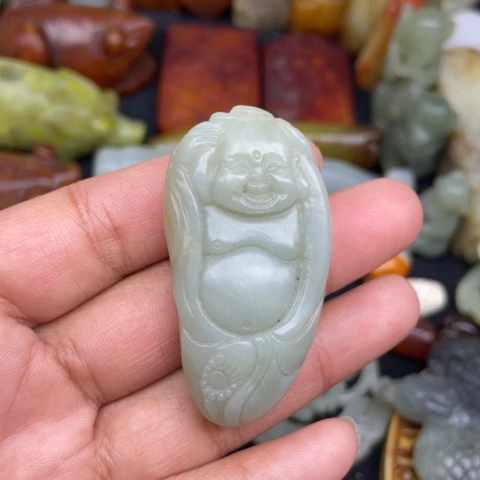 和田玉未镶嵌颈饰38