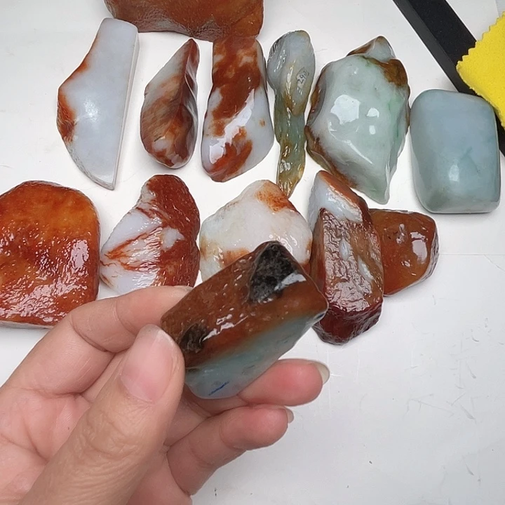 翡翠未镶嵌颈饰缅甸天然翡翠