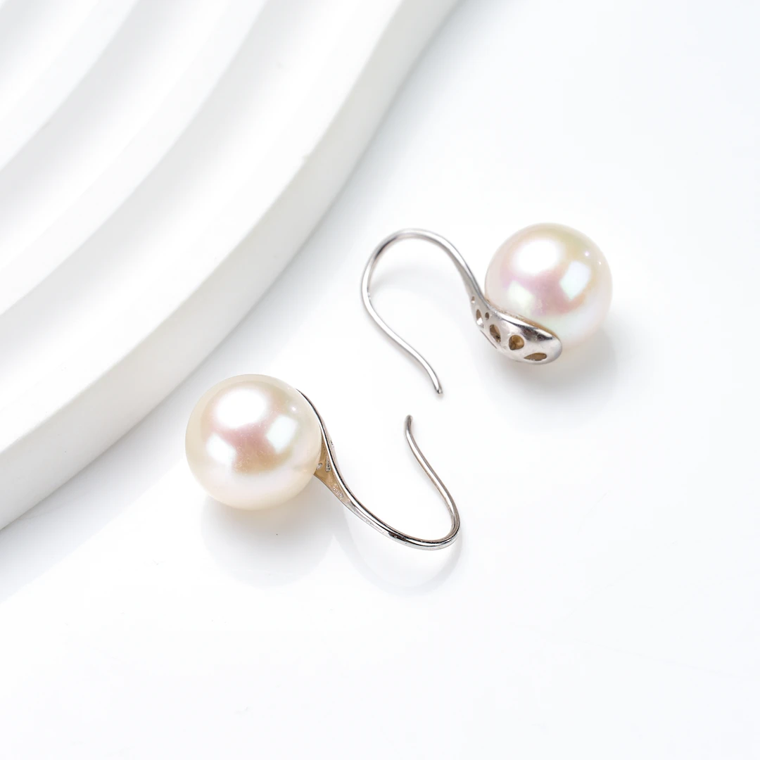 【夏日爆款】“爆大龙珠”百搭时尚气质款淡水珍珠耳钩11-12mm