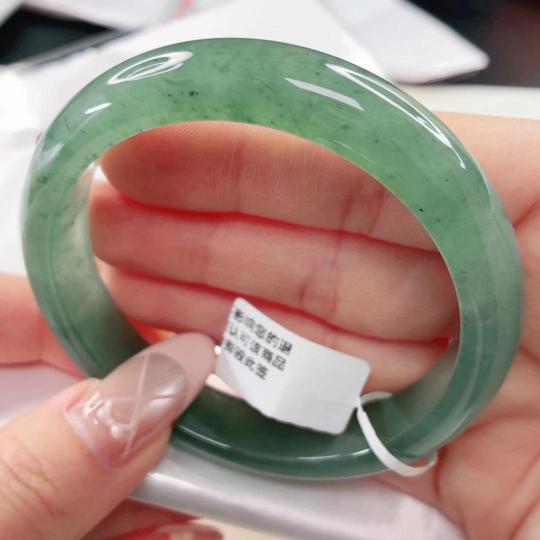 翡翠未镶嵌手镯58.4x476