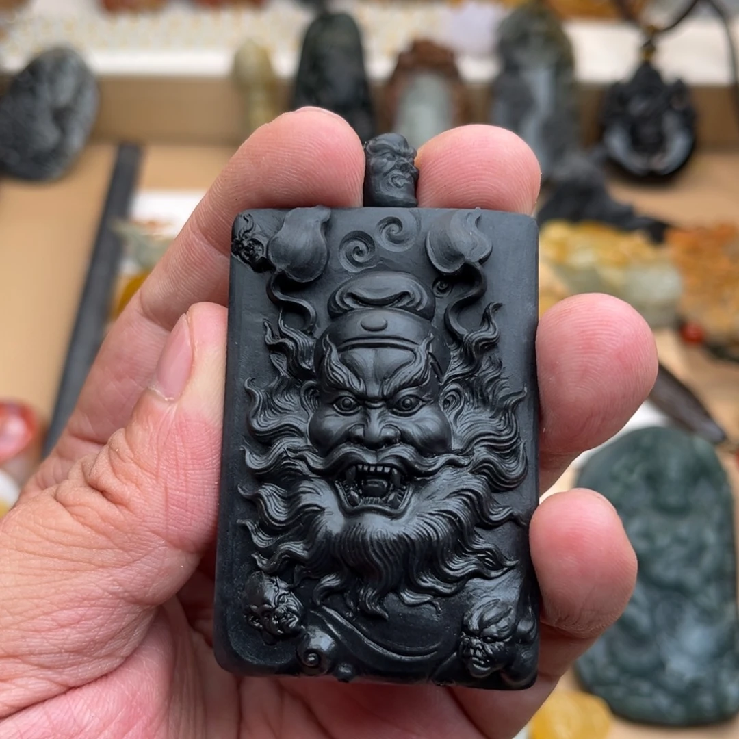 ❁***❁定制翡翠未镶嵌颈饰