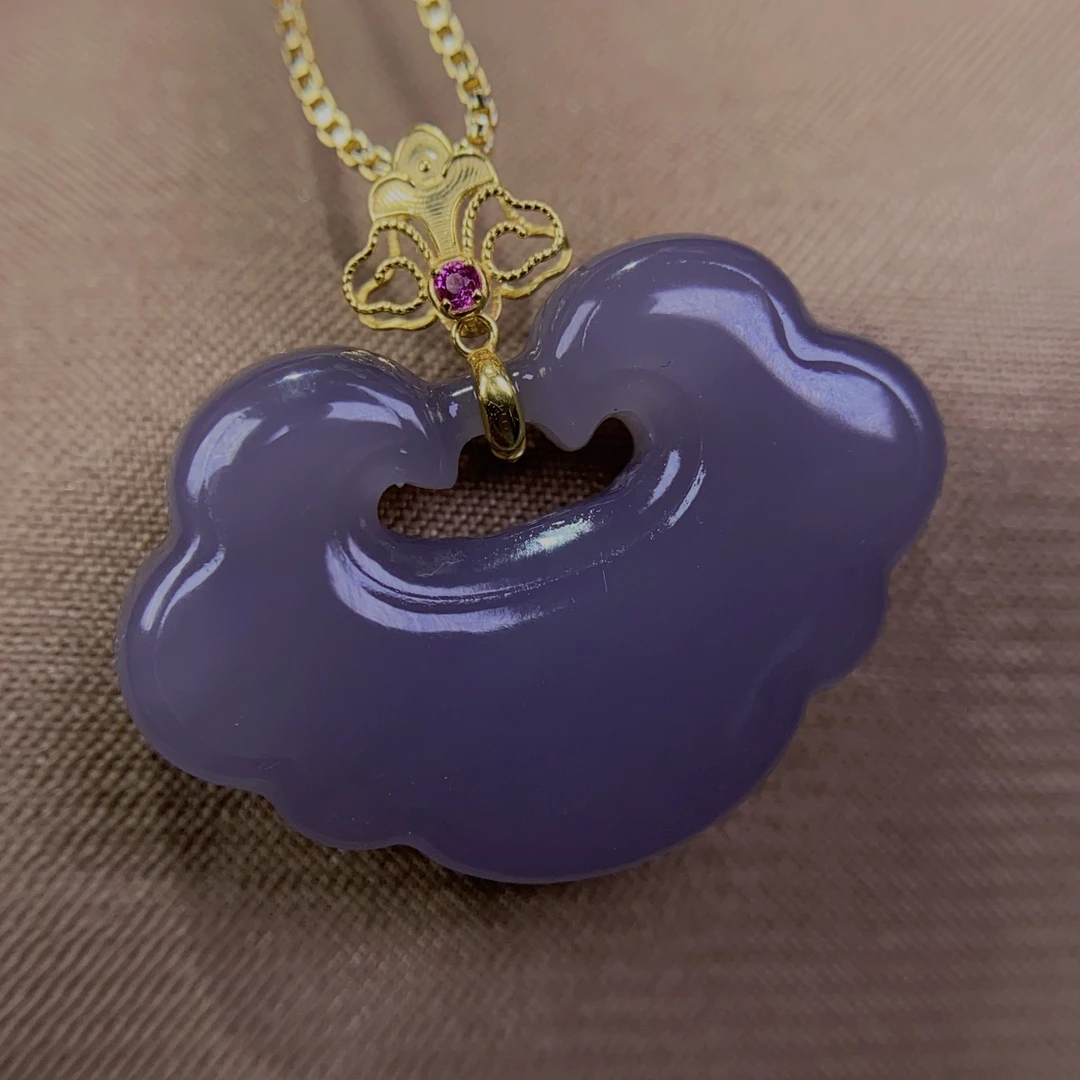 天然和田玉精品青海料冰烟紫罗兰18K金平安如意锁吊坠挂件女@0068