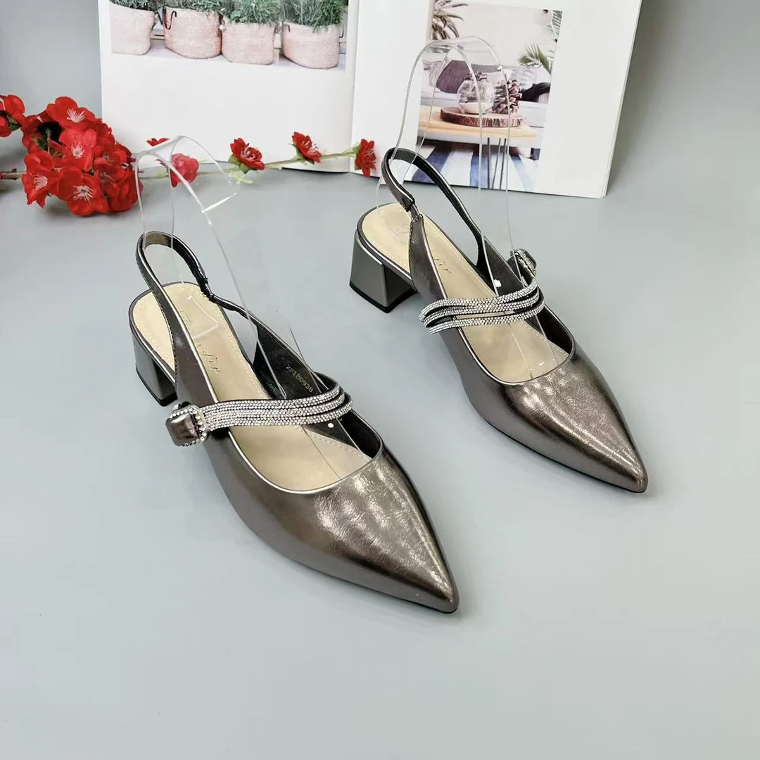 80938 新款法式气质百搭时尚粗跟包头凉鞋