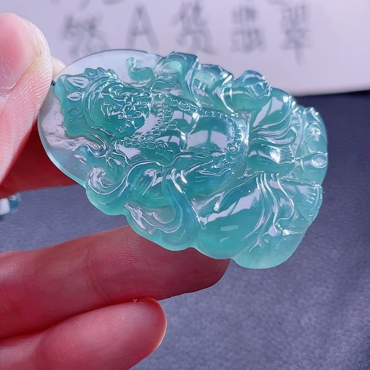 翡翠颈饰未镶嵌888888888