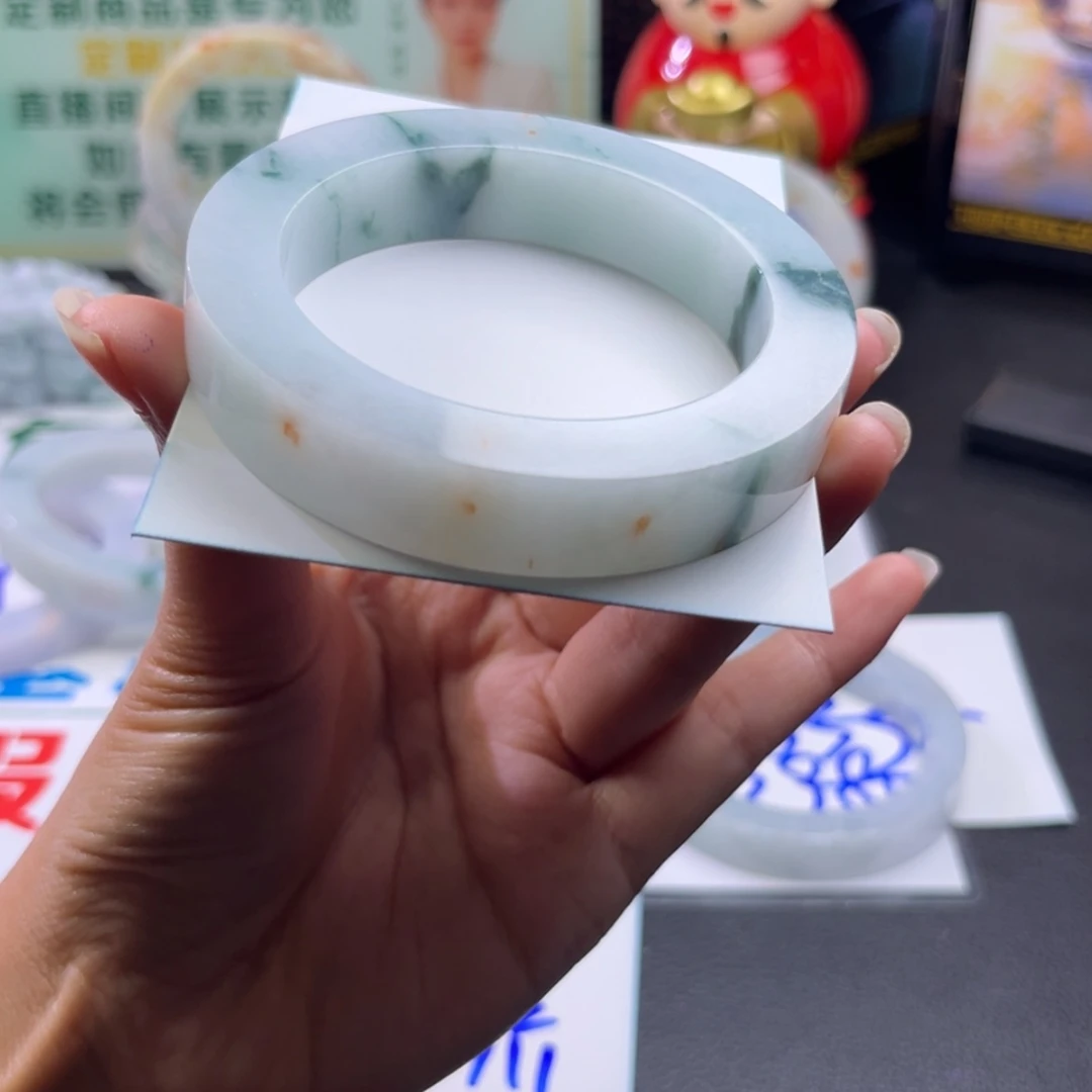 【闪购商品】定制翡翠手镯未镶嵌星*八