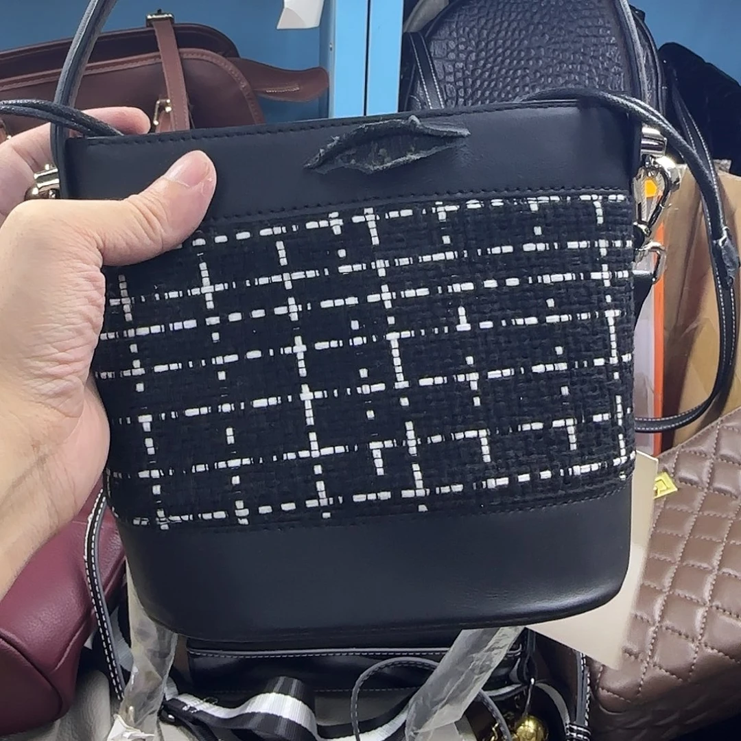 黄牛皮（革）水牛皮（革）头层牛皮山羊皮（革）