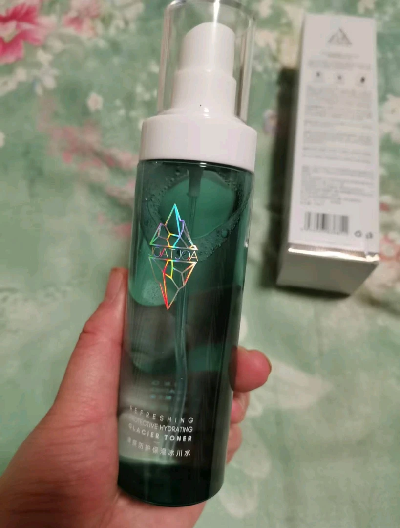 （拍1发3）清爽防护保湿冰川水喷雾型