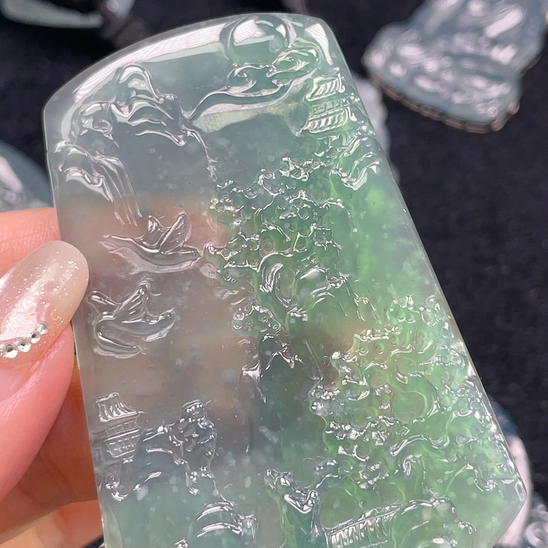颈饰未镶嵌翡翠3，