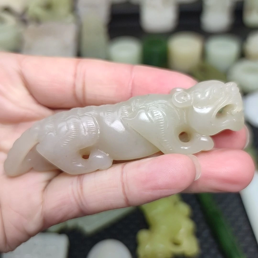 和田玉挂件未镶嵌