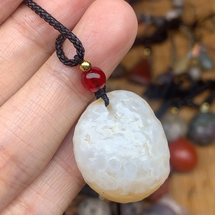 玛瑙/玉髓未镶嵌珠宝半成品我**此