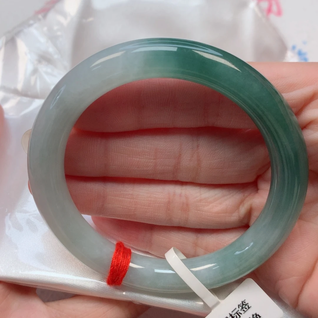 翡翠手镯未镶嵌55.4圆条