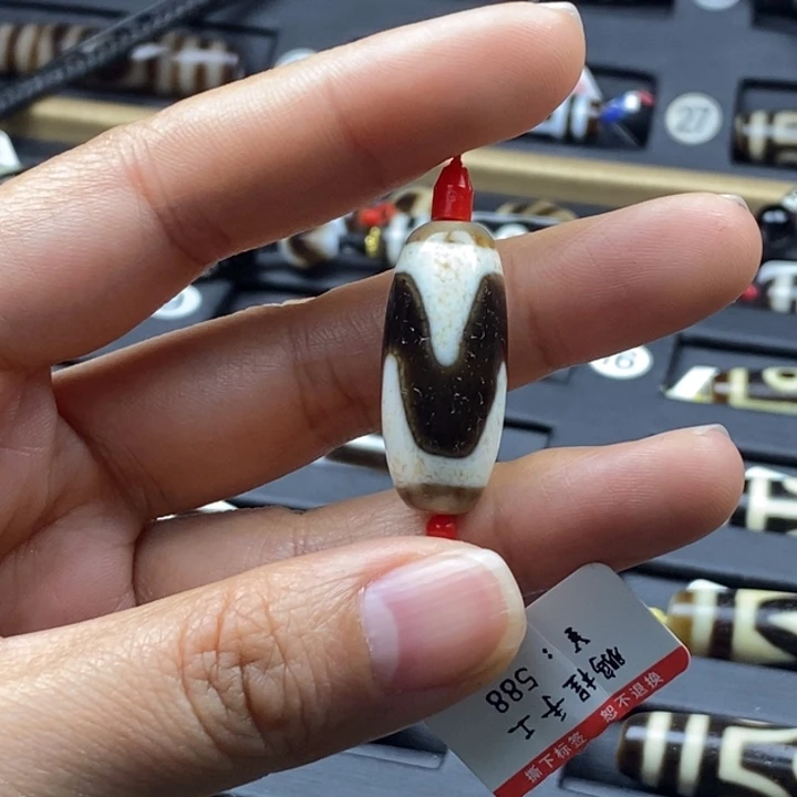 玛瑙/玉髓（覆膜）未镶嵌颈饰