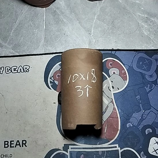 三个笔筒紫砂花盆