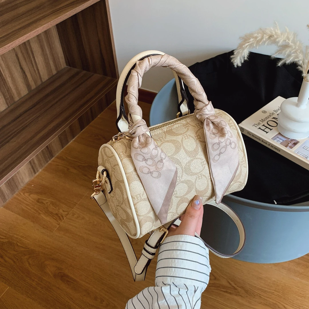 2025夏季新款小众时尚百搭枕头包单肩斜挎包1017