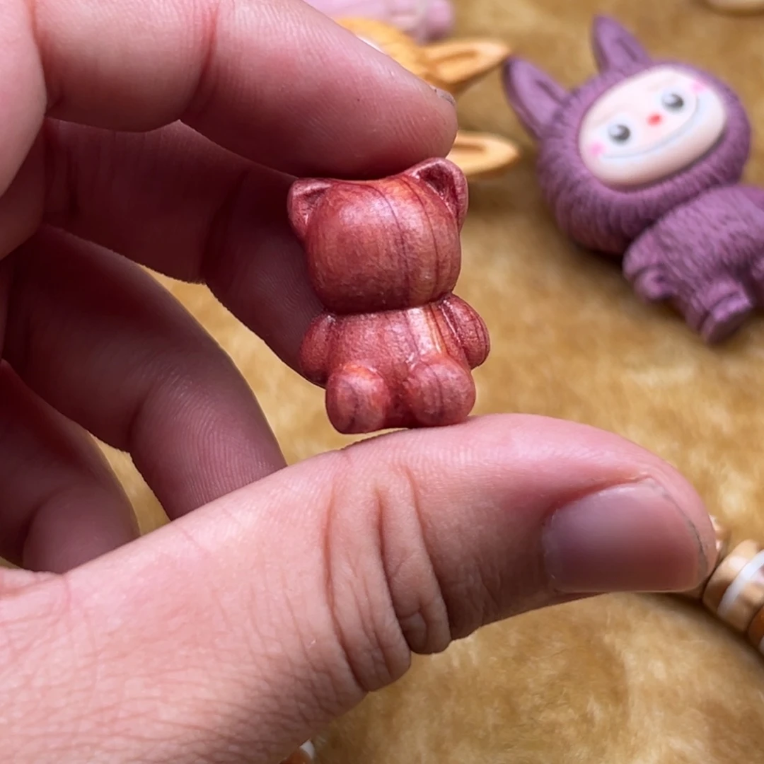 大叶紫檀（黑酸枝木类）