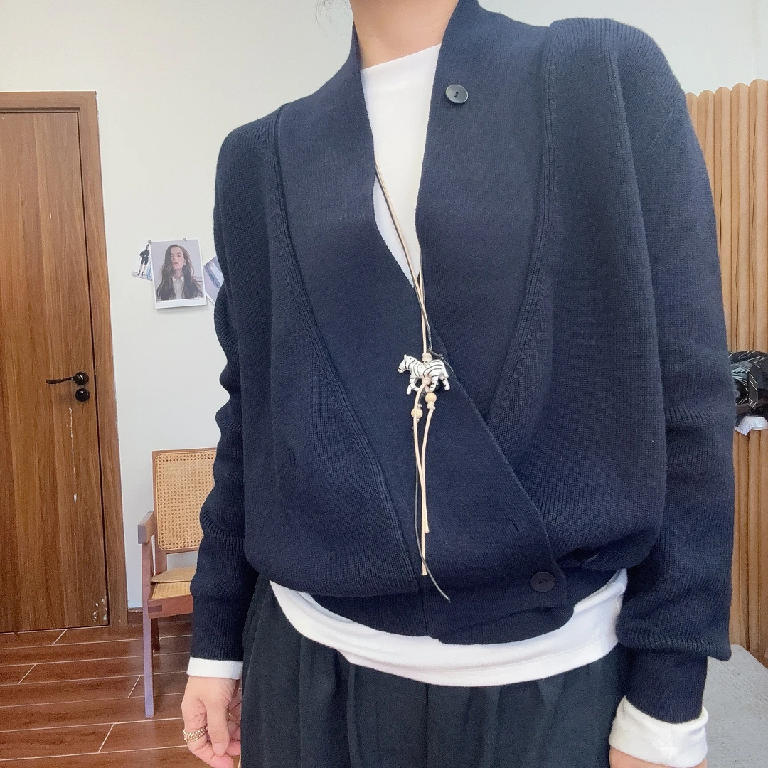 （藏蓝极简）斜扣针织款高级感冷淡风毛衣开衫