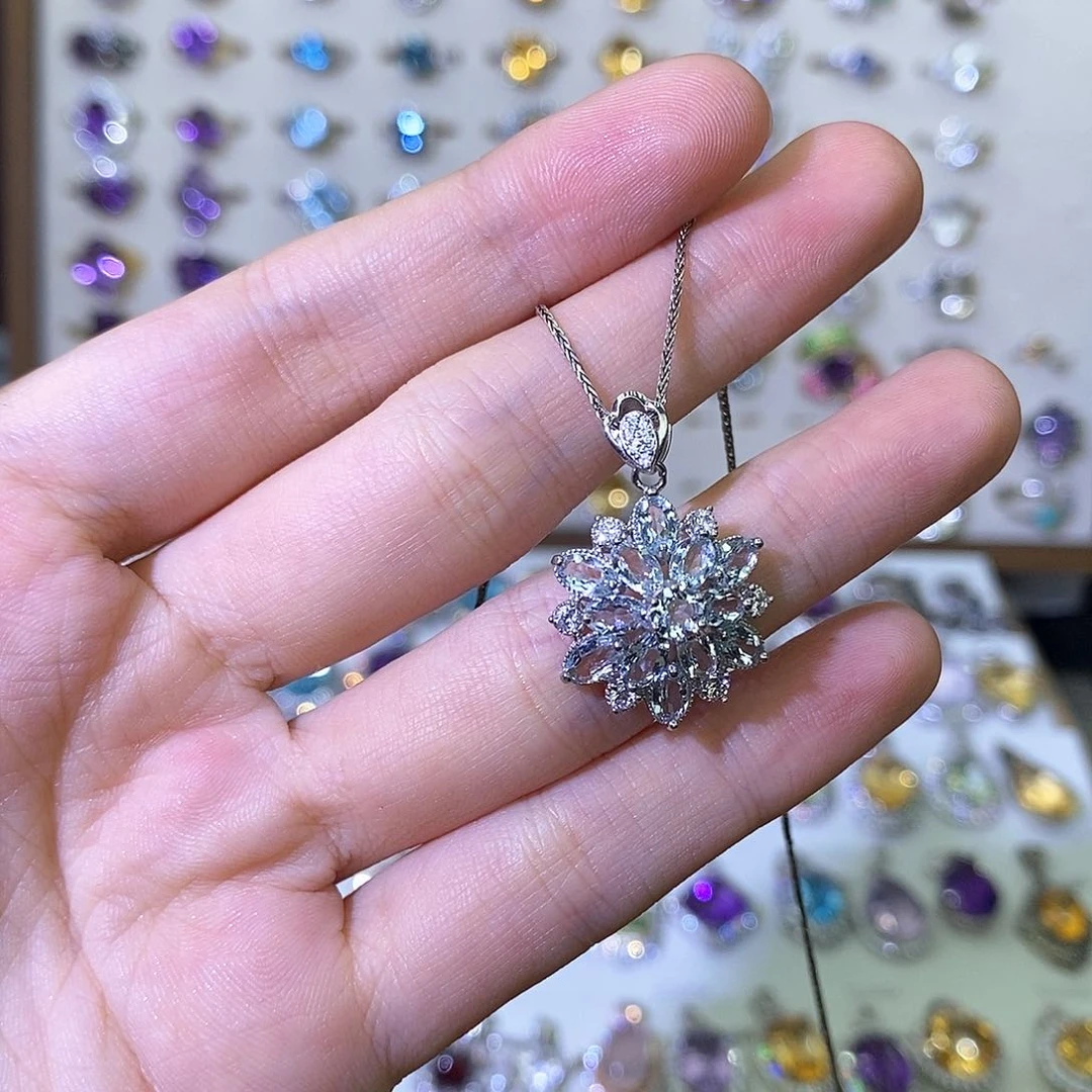 海蓝宝石吊坠(不含链)银S925镶嵌?**（不含证书）