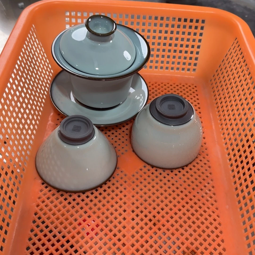 瓷片清库存，小微瑕，便宜点！