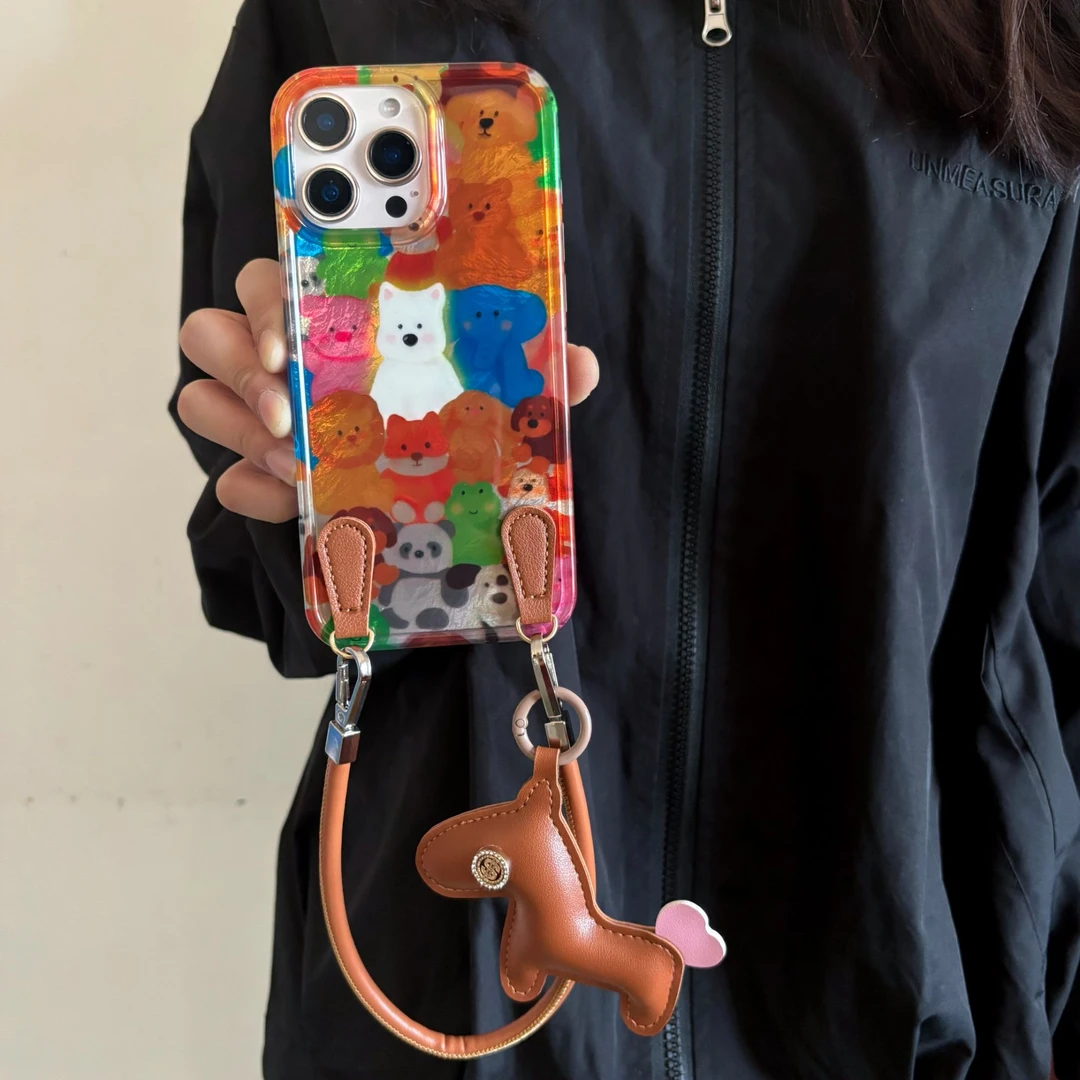卡通可爱涂鸦小动物适用iPhone16promax手机壳苹果15斜挎14手绳13