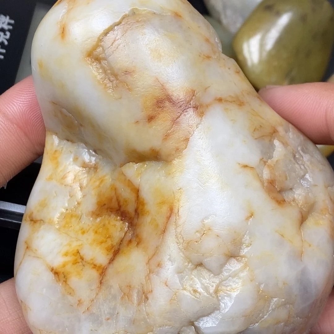 和田玉（糖玉）未镶嵌挂件