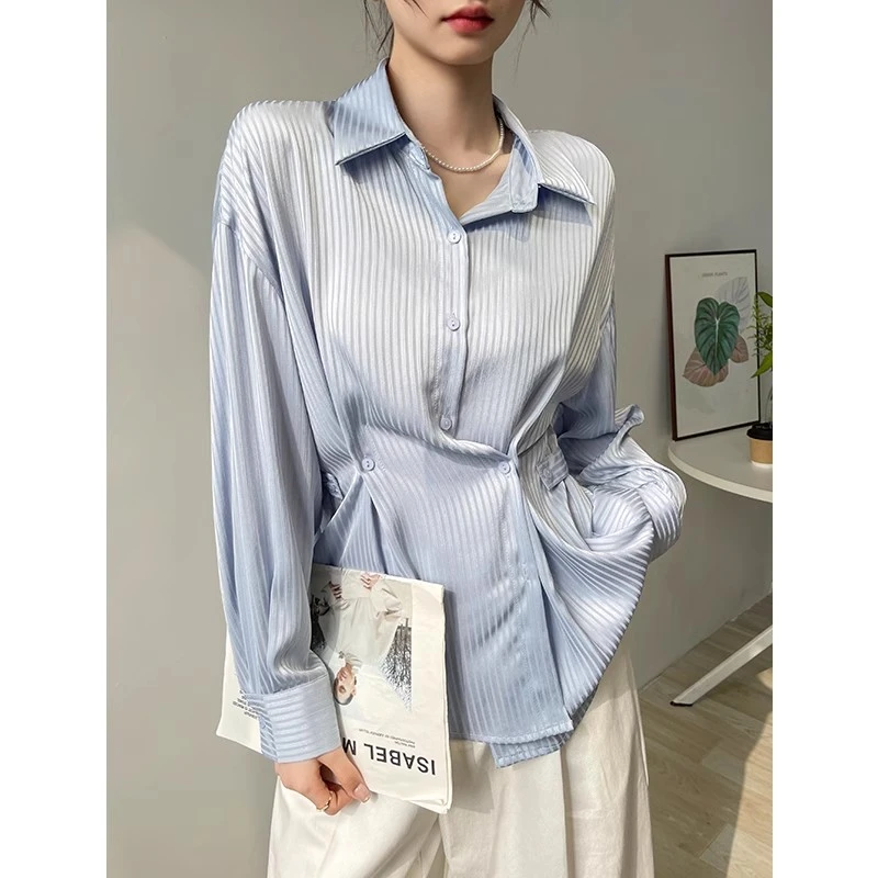 蓝色衬衫女春秋2025新款高级感条纹Polo领衬衣收腰内搭上衣牛仔裤