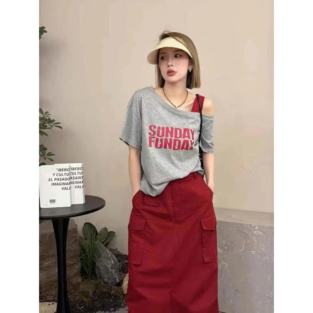 【懒人字母】2025夏季气质韩版设计感时尚休闲气质百搭简约款T恤女.