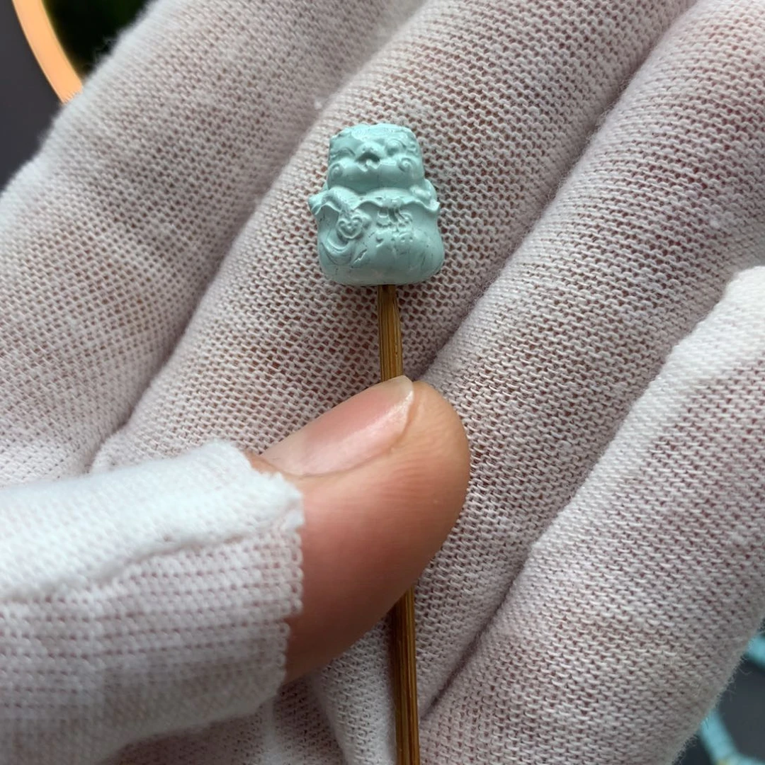 绿松石挂件未镶嵌