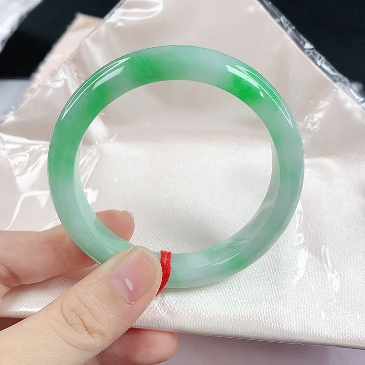 未镶嵌手镯翡翠翡翠905