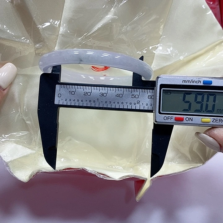 翡翠手镯未镶嵌151