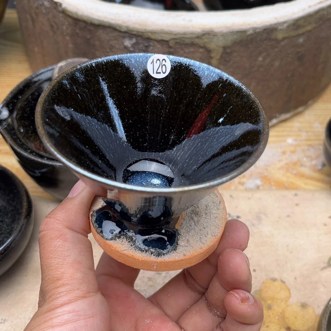 茶盏义兴龙窑坚持真柴烧微瑕